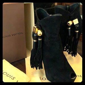 Louis Vuitton suede booties with tassels
